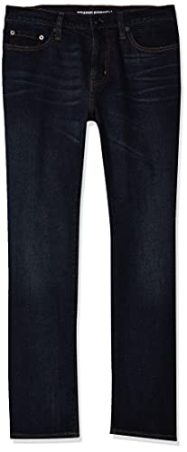 Amazon Essentials Men's Straight-Fit Stretch Jean, Medium Wash, 31W x 30L