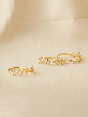 GNIRTSI Gold Bow Knot Ring for Women 14K Gold Plated Minimalist Stack Thin Band Finger Jewelry Size 9