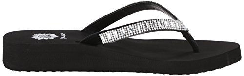 Yellow Box Women's Zemily Sandal, Clear, 8 Medium US