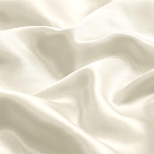 BEDELITE Satin Pillowcase with Zipper 2 Pack, Cedar Green Pillow Cases Standard Size, Super Soft and Cooling Similar to Silk Pillow Cases, Gift for Women Men(20x26 Inches)