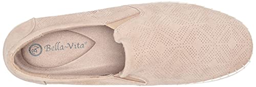 Bella Vita Women's Aviana Athleisure Sneaker, Almond Kidsuede Leather, 7 X-Wide