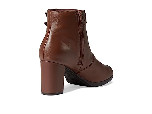 Clarks Women's Bayla Light Fashion Boot, Black Leather, 9