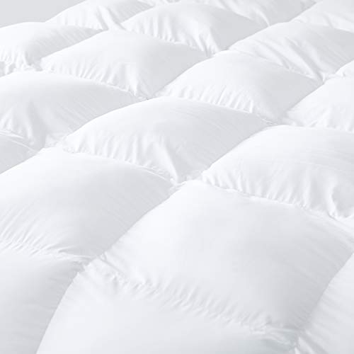 Luxurious 800 Thread Count Hungarian Goose Down Comforter Duvet Insert - King/Cal King Size, 75 oz. Fill Weight, Premium Baffle Box, 100% Egyptian Cotton Cover (White)