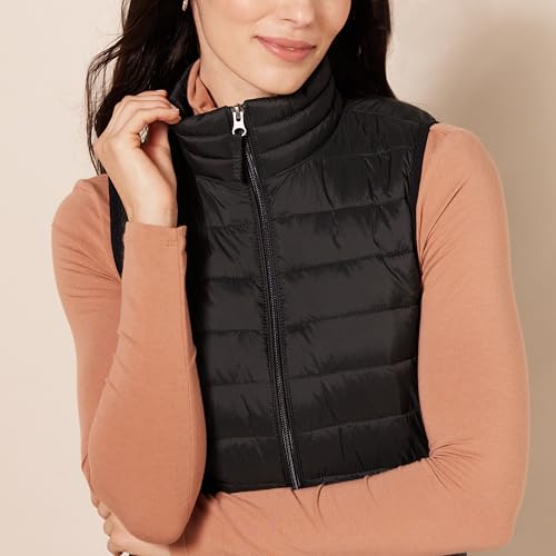 Amazon Essentials Women's Lightweight Water-Resistant Packable Puffer Vest, Red, Small