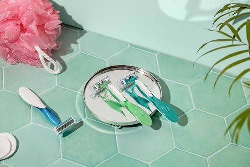 BIC Soleil Comfort 4-Blade Disposable Razors for Women Sensitive Skin Razor for a Smooth and Close Shave, 3 Piece Razor Set