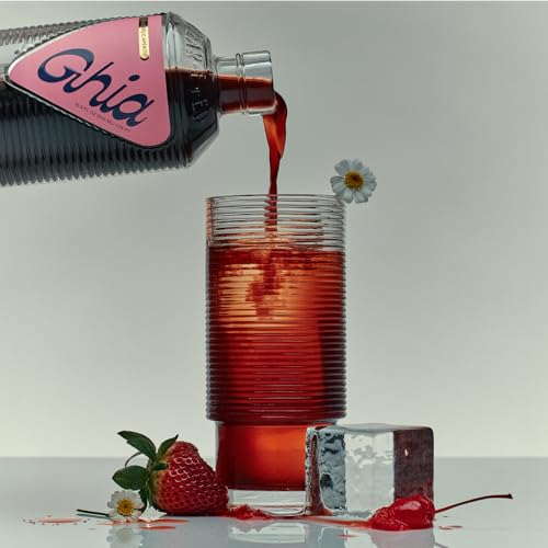 Ghia Non-Alcoholic Berry Apéritif - 500ml (1-Pack) | Botanical Mediterranean-Inspired Spirit Cocktail Mixer with Notes of Strawberry, Black Currant & Rosemary | Vegan, No Added Sugar