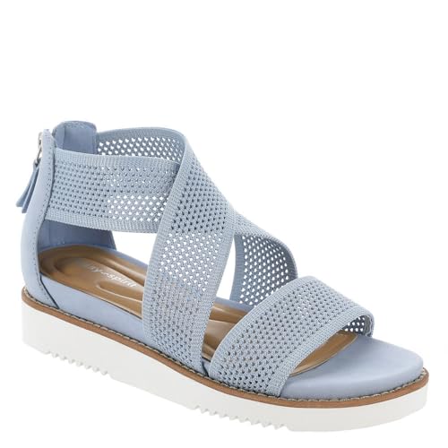 Easy Spirit Women's Wander2 Flat Sandal, Silver, 8.5