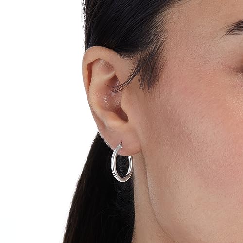 Amazon Essentials Silver Plated Cubic Zirconia Huggie, Polished Hoop and Diamond Cut Hoop Earring Set