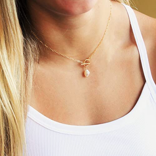Awvialy Dainty Gold Necklace for Women, 14K Gold Plated Small Pearl Necklace Cute Pearl Pendant Necklace Handmade Pearl Choker Necklace SImple Necklaces for Women Trendy Gold Jewelry for Women Gifts