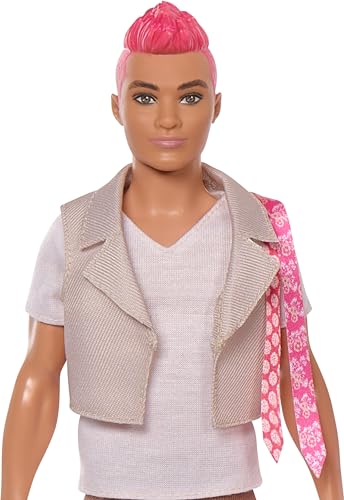 Barbie RBD Set of 5 Fashion Dolls with Roberta, Mia, Lupita, Diego & Giovanni in Removable Concert Looks, Band Collectible