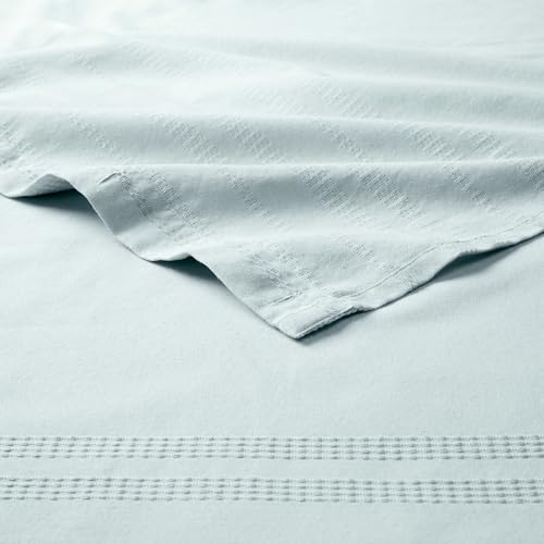 TOWN & COUNTRY EVERYDAY Sophia Textured Solid Cotton-Rich Breathable Fabric Shower Curtain with Reinforced Buttonhole Top Hem, Aqua Blue, 70"x72"