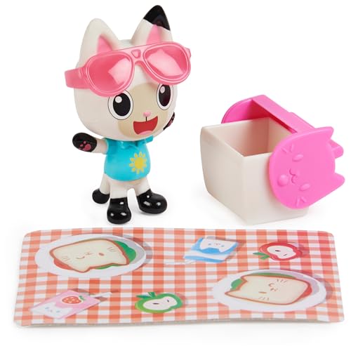 Gabby's Dollhouse, Carlita Toy Car with Pandy Paws Collectible Figure and 2 Accessories, Kids Toys for Ages 3 and up