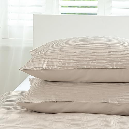 LAVACHEY Queen Comforter Set, White Seersucker Bedding Comforters Sets 3 Pieces, Soft & Lightweight Comforter for Queen Size Bed (90x90In Comforter & 2 Pillowcases)