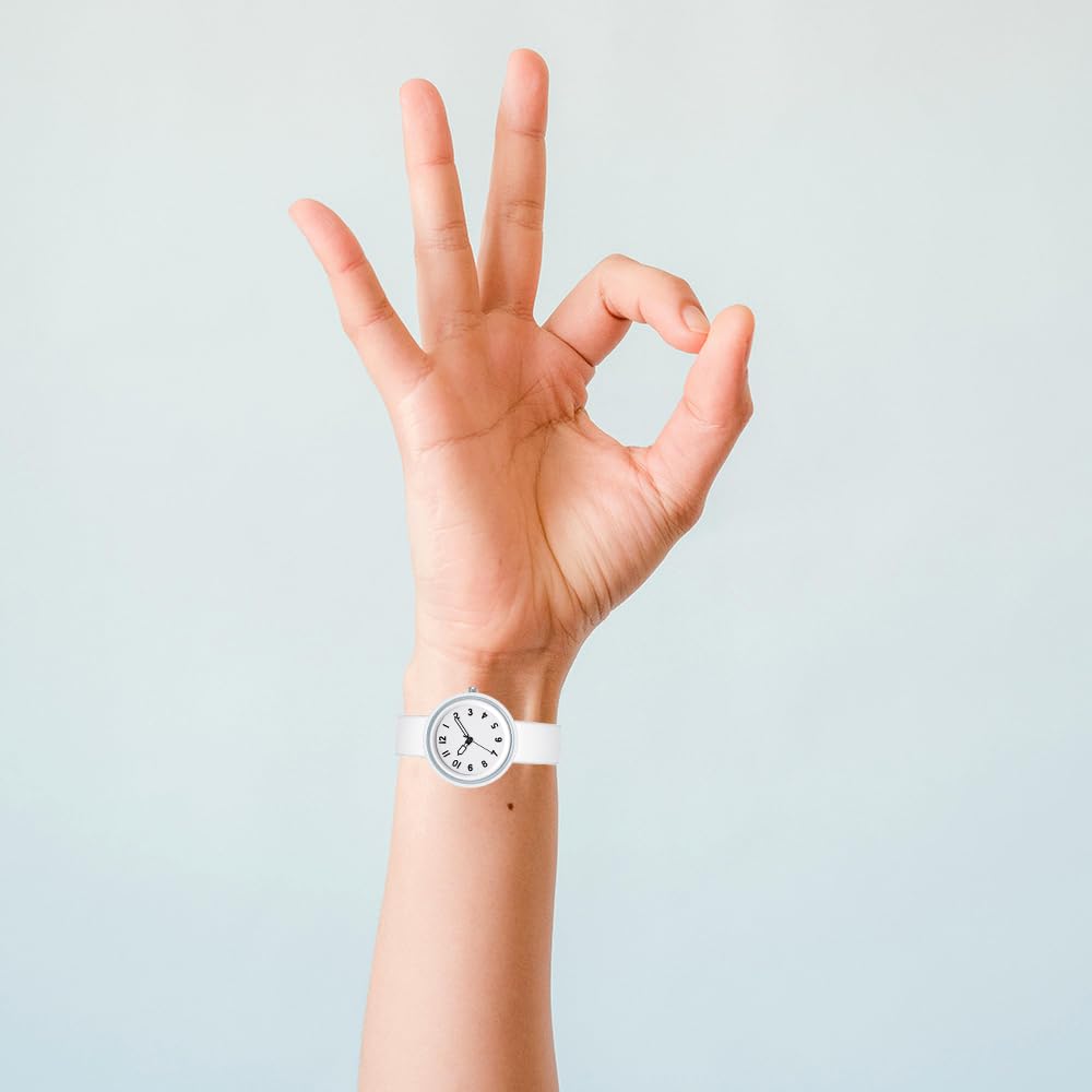 BESTKANG Women's Silicone Strap Watch Quartz Casual Arabic Numerals Waterproof and Easy to Read Simplicity Watches for Women (White)