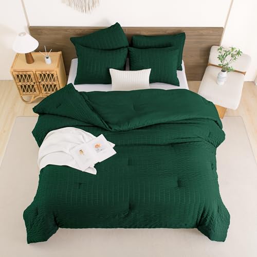 Andency Dark Green Comforter Set Queen (90x90 Inch), 3 Pieces Emerald Seersucker Comforter Set, Forest Hunter Green Microfiber Summer Lightweight Down Alternative Bedding Set
