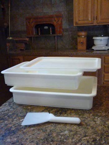 DoughMate Artisan Dough Tray Kit Commercial Dough Proofing Boxes - Made in The USA NSF Certified Dough Box and Dough Knife