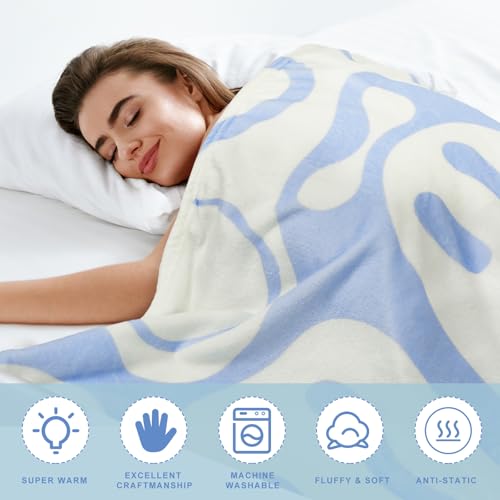 Frienda Preppy Throw Blanket Smile Face Cute Flannel Soft Plush Fuzzy Blanket Preppy Bedding Stuff for Dormitory Living Room 50" x 60"(Blue Distort Smile Face)