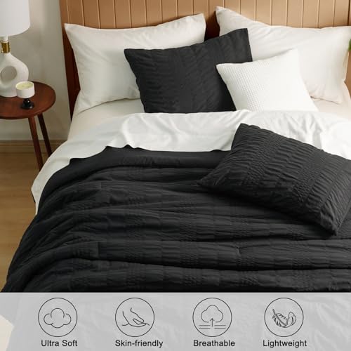 PHF Seersucker Black Twin Size Comforter Set, 2 Pieces Summer Lightweight Soft Fluffy Bedding Set, Boho Strip Comy Down Alternative Cooling Comforter with 1 Pillowcase, 68" x 90", Black