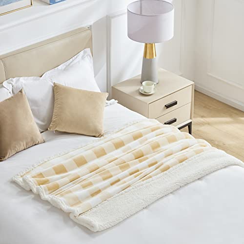 Touchat Sherpa Buffalo Plaid Throw Blanket, Fuzzy Fluffy Soft Cozy Blanket, Fleece Flannel Plush Microfiber Blanket for Couch Bed Sofa(60" X 70", Beige)
