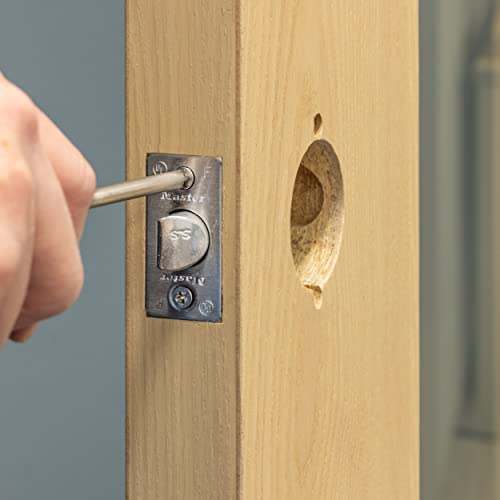 Master Lock Keyed Entry Door Lock, Brushed Chrome Finish Commercial Door Handle, Interior or Exterior Lever Style Locking Door Handle, SLCHKE26D