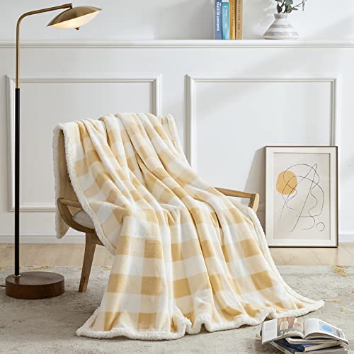 Touchat Sherpa Buffalo Plaid Throw Blanket, Fuzzy Fluffy Soft Cozy Blanket, Fleece Flannel Plush Microfiber Blanket for Couch Bed Sofa(60" X 70", Beige)
