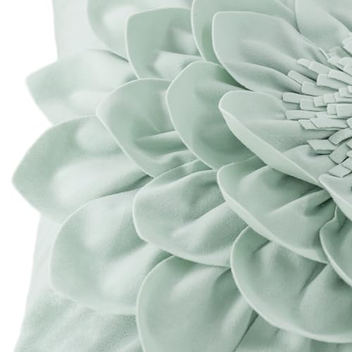 OiseauVoler 3D Flower Throw Pillow Covers Soft Velvet Decorative Pillowcases Sofa Living Room Bed Farmhouse Home Decor 18 x 18 Inch Purple