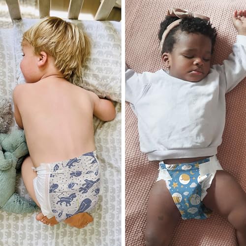 The Honest Company Clean Conscious Overnight Diapers | Plant-Based, Sustainable | Cozy Cloud + Star Signs | Club Box, Size 3 (16-28 lbs), 52 Count