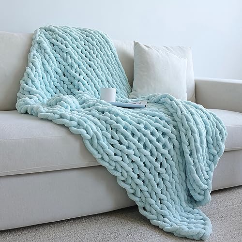 Maetoow Chenille Chunky Knit Blanket Throw (50×60 Inch), Handmade Warm & Cozy Blanket Couch, Bed, Home Decor, Soft Breathable Fleece Banket, Christmas Thick and Giant Yarn Throws,Purple