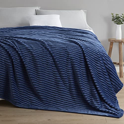 Nestl Navy Throw Blanket for Couch - Fuzzy Blankets and Throws for Sofa, Warm Bed Fleece Throw Blankets, Soft Throw Blanket, Lightweight Cut Plush Cozy Blanket, 50x60 inches Fleece Blanket Throw