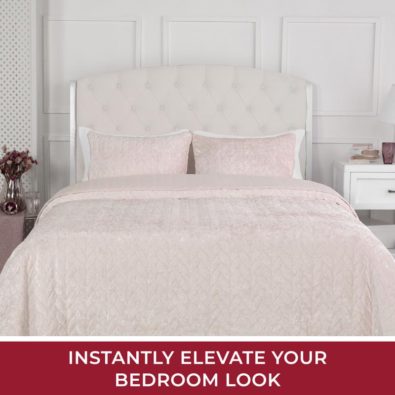 Mellanni Oversized Queen Velvet Quilt Set - Bedding Cover with Shams - Ultrasonic Quilting Technology - 3 Piece Oversized Quilt Set - Bedspreads & Coverlets (Full/Queen, Blush Pink)