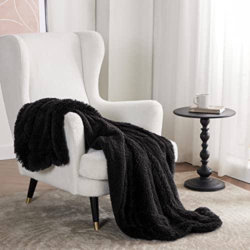 Bedsure Soft Dusty Pink Blankets Queen Size for Bed, Fluffy Fuzzy Blankets for Full Queen Bed, Cozy Plush Sherpa Fleece Faux Fur Blanket for Winter, Thick Warm Blanket Gifts for Women, Men, 90x90
