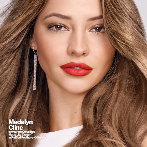 REVLON ColorStay Matte Lite Crayon Lipstick with Built-in Sharpener, Smudge-proof, Water-Resistant Non-Drying Lipcolor, 010 Air Kiss, 0.049 oz