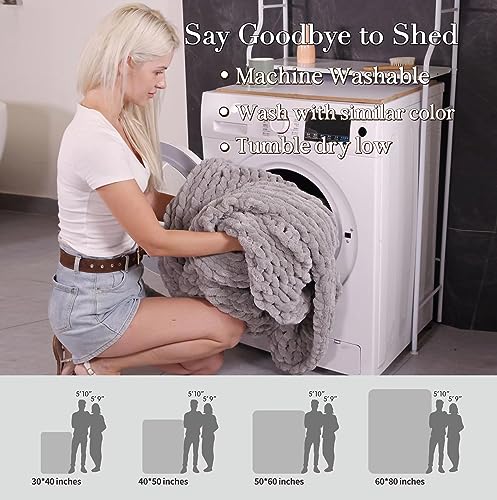 Maetoow Chenille Chunky Knit Blanket Throw (30×40 Inch), Handmade Warm & Cozy Blanket Couch, Bed, Home Decor, Soft Breathable Fleece Banket, Christmas Thick and Giant Yarn Throws, Cream