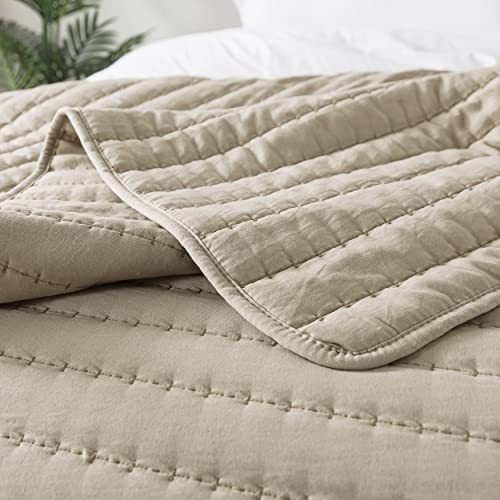 ROARINGWILD White Twin Size Quilt Bedding Sets with Pillow Sham, Lightweight Soft Bedspread Coverlet, Quilted Blanket Thin Comforter Bed Cover for All Season, 2 Pieces, 68x90 inches