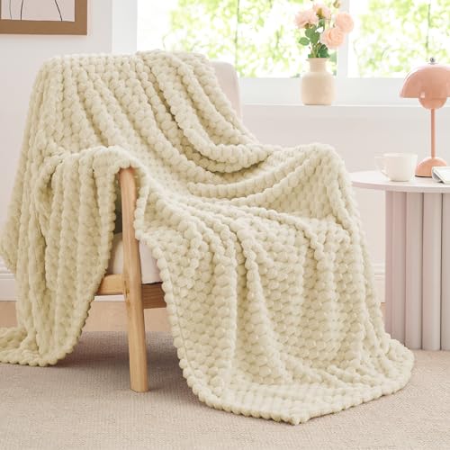 BEDELITE Fleece Blanket - 3D Jacquard Decorative Pink Throw Blankets for Couch & Bed, Soft and Cozy Warm Plush Fluffy Blanket All Seasons Suitable, 50x60Inches