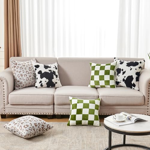 SOCHOW Decorative Throw Pillow Covers 18x18 Inches Set of 2, Soft Cow Print Flannel Fleece Pillowcase Square Cushion Covers for Sofa Couch Bed, Black/White