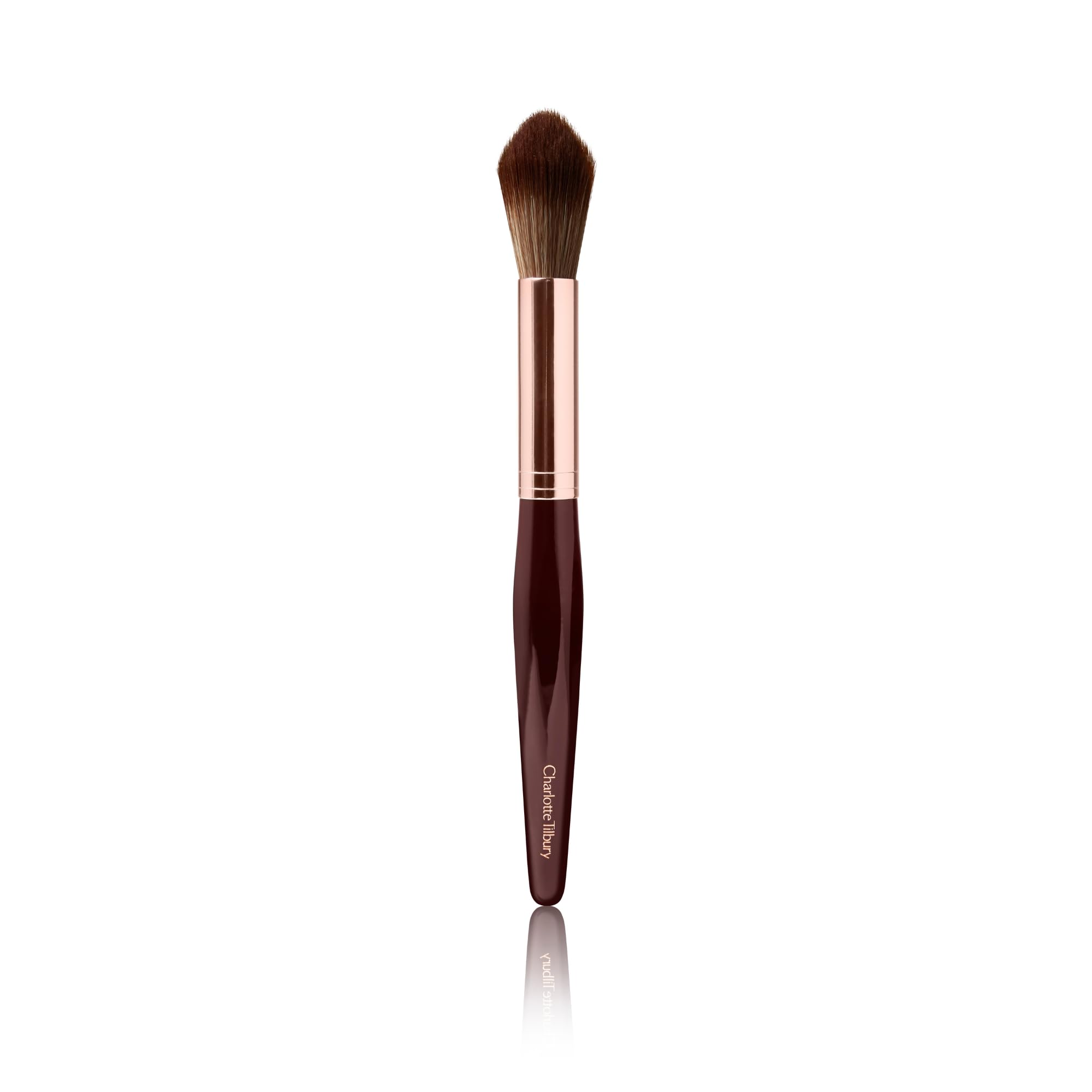 Charlotte Tilbury Powder & Sculpt Makeup Brush - Contour & Highlighter Brush for Precise Face Definition - Made with Hand-Pulled Bristles