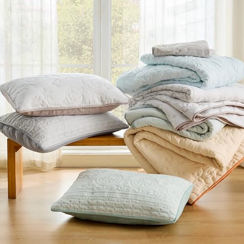 Bedsure King Quilt Bedding Set - Lightweight Summer Quilt Bed Set, Reversible Orange Bedspread Coverlet Celestial for All Seasons (Includes 1 Quilt, 2 Pillow Shams)