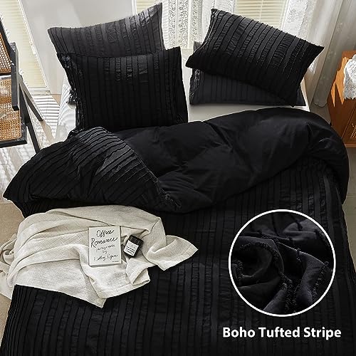 WARMDERN King Boho Duvet Cover Set, Light Grey Striped Microfiber 3pcs Bedding, Zipper Closure, Tufted Bohemian Design, Ultra Soft, Machine Washable
