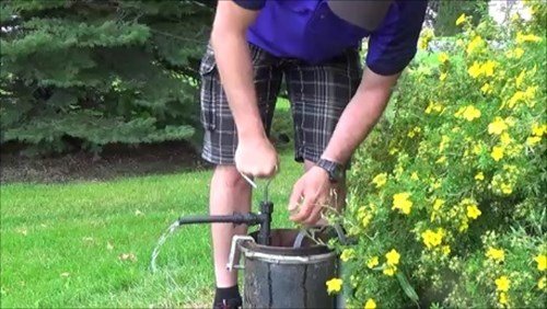 Emergency Hand Water Well Pump - 50 Foot - Easy Manual Backup - Flexible - Adjustable Length PEX Pipe - Fully Assembled, Essential for Emergency Preparedness, Heavy-Duty Design