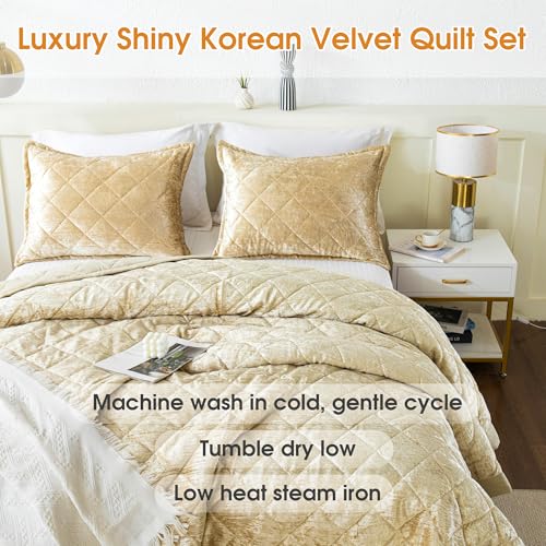 LUCKYBULL Camel Korean Velvet Quilt Set Queen XL Size (90x96 inch), 3 Pieces Luxury Textured Soft Bedspread with 2 Pillowcases, Reversible Coverlet Set for All Season
