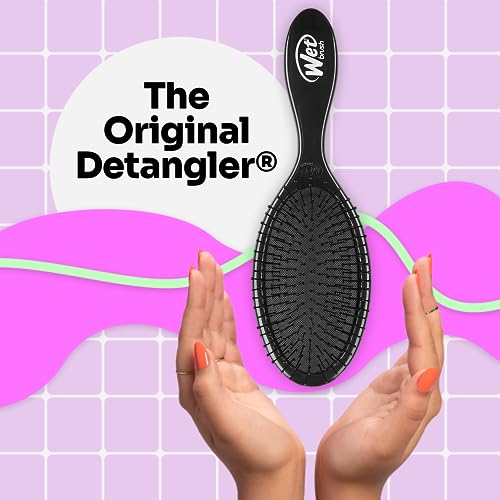 Wet Brush Original Detangler Hair Brush Frosty Kit - Ultra-Soft IntelliFlex Bristles - Detangling Brush Glides Through Tangles For All Hair Types (Wet Dry & Damaged) - 1 Brush & 1 Scrunchie