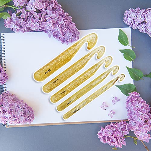 Plastic Crochet Hooks 3 pcs Large Sizes Long Crochet Needles Set QLRFFLJOY 12mm 15mm 18mm Crochet Hook DIY Yarn Weaving Tool for Knitting Blanket, Shawl and Carpet