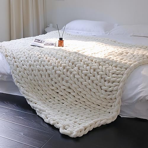 Maetoow Chenille Chunky Knit Blanket Throw (30×40 Inch), Handmade Warm & Cozy Blanket Couch, Bed, Home Decor, Soft Breathable Fleece Banket, Christmas Thick and Giant Yarn Throws, Cream