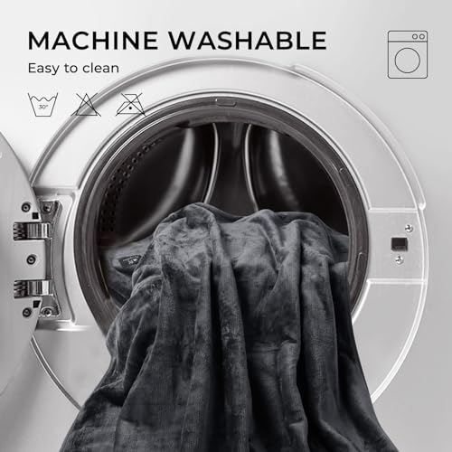 Luciphia Waterproof Blanket for Large Dogs Liquid Proof Furniture Protector Washable Pet Reversible Bed Cover for Couch Soft Sherpa Fleece Cat Blanket Light Grey Small(40" x 28")