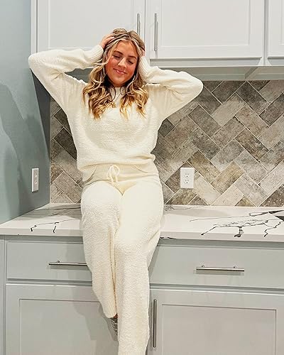 luvamia Lounge Sets For Women Fuzzy Two Piece Pants Set For Women Loungewear Sets Woman Womens 2 Piece Lounge Set Lounge Sets For Women 2 Piece Rust Size XX-Large Fits Size 20 Size 22