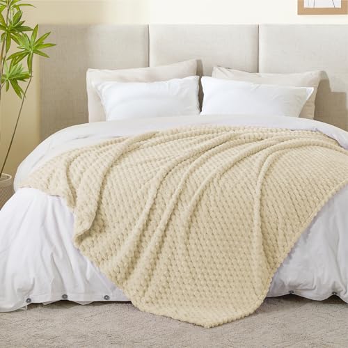 BEDELITE Fleece Blanket - 3D Jacquard Decorative Pink Throw Blankets for Couch & Bed, Soft and Cozy Warm Plush Fluffy Blanket All Seasons Suitable, 50x60Inches