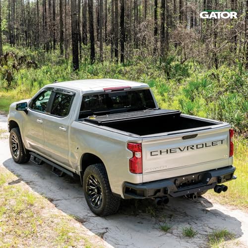 Gator FX Hard Quad-Fold Truck Bed Tonneau Cover | 8828409 | Fits 2007 - 2021 Toyota Tundra w/o track system, will not work with Trail Edition models 5' 7" Bed (66.7")