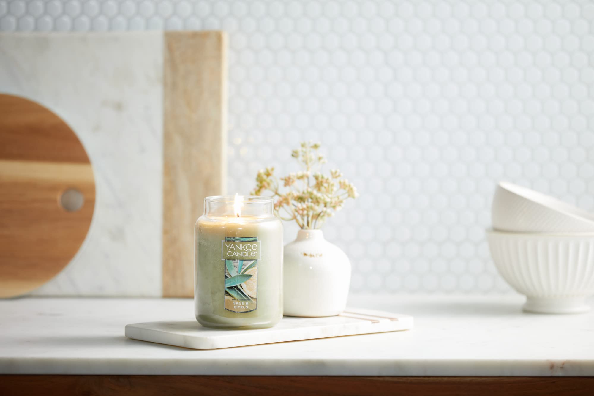 Yankee Candle Sage & Citrus Scented, 22oz Single Wick Candle, Over 110 Hours of Burn Time, Ideal for Home Decor and Gifts, Classic Large Jar, Ivory