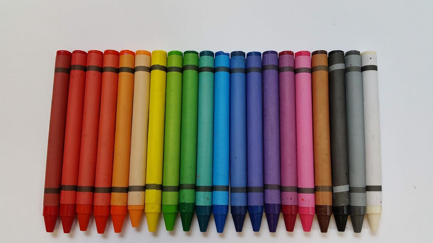 Trail maker 12 Pack Bulk Crayons | Washable Beeswax Bright Color Crayons Bulk Individual Packs, 10 Per Box, 12 Boxes Bundle Art Set Crayons for Kids, Classrooms, Restaurants